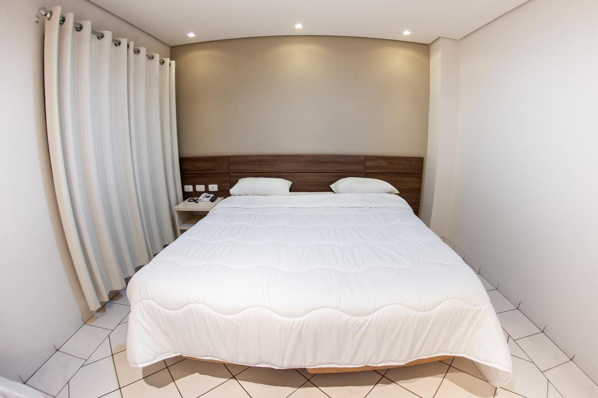 London Hotel 론드리나 객실 사진