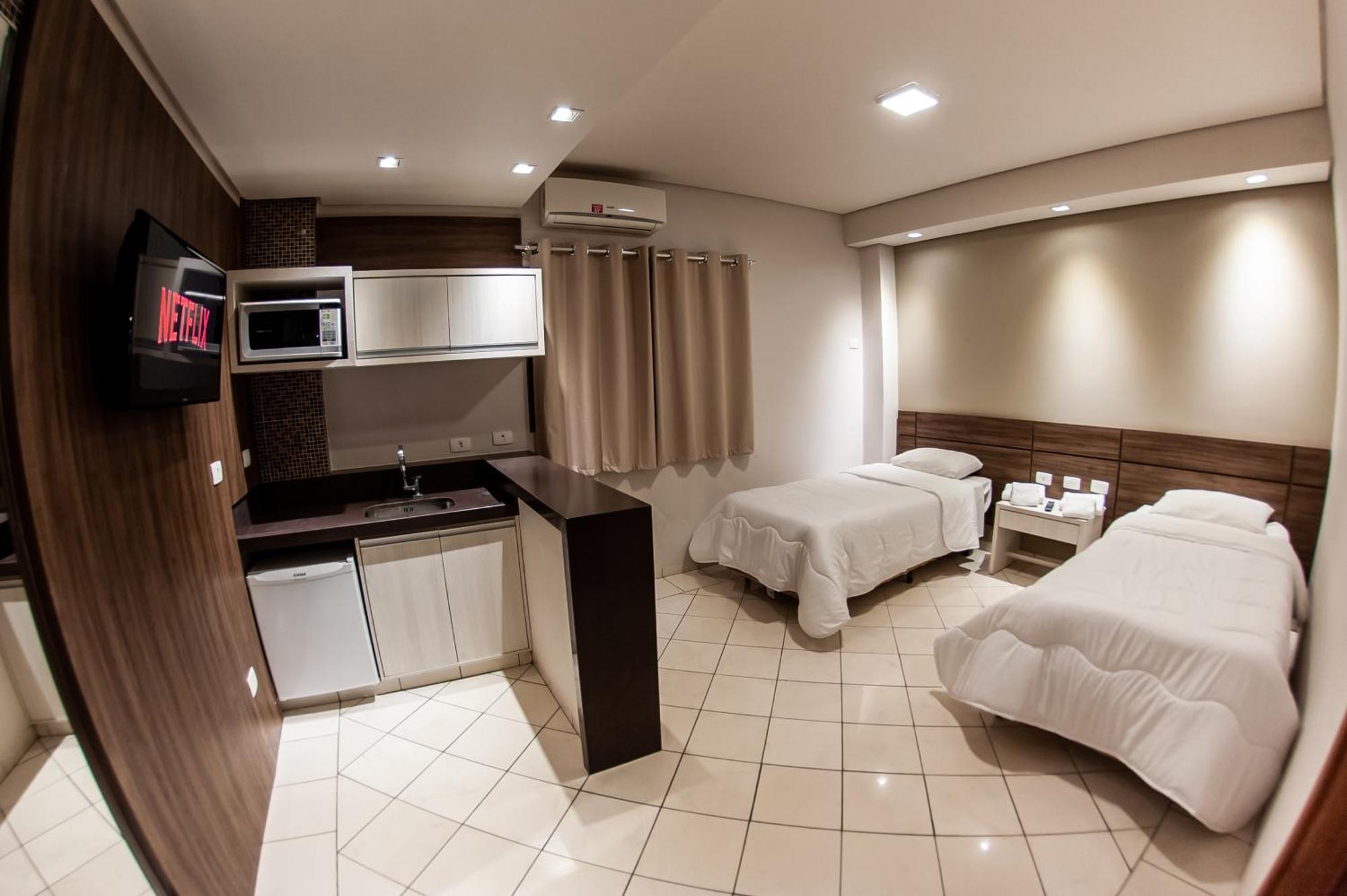 London Hotel 론드리나 객실 사진